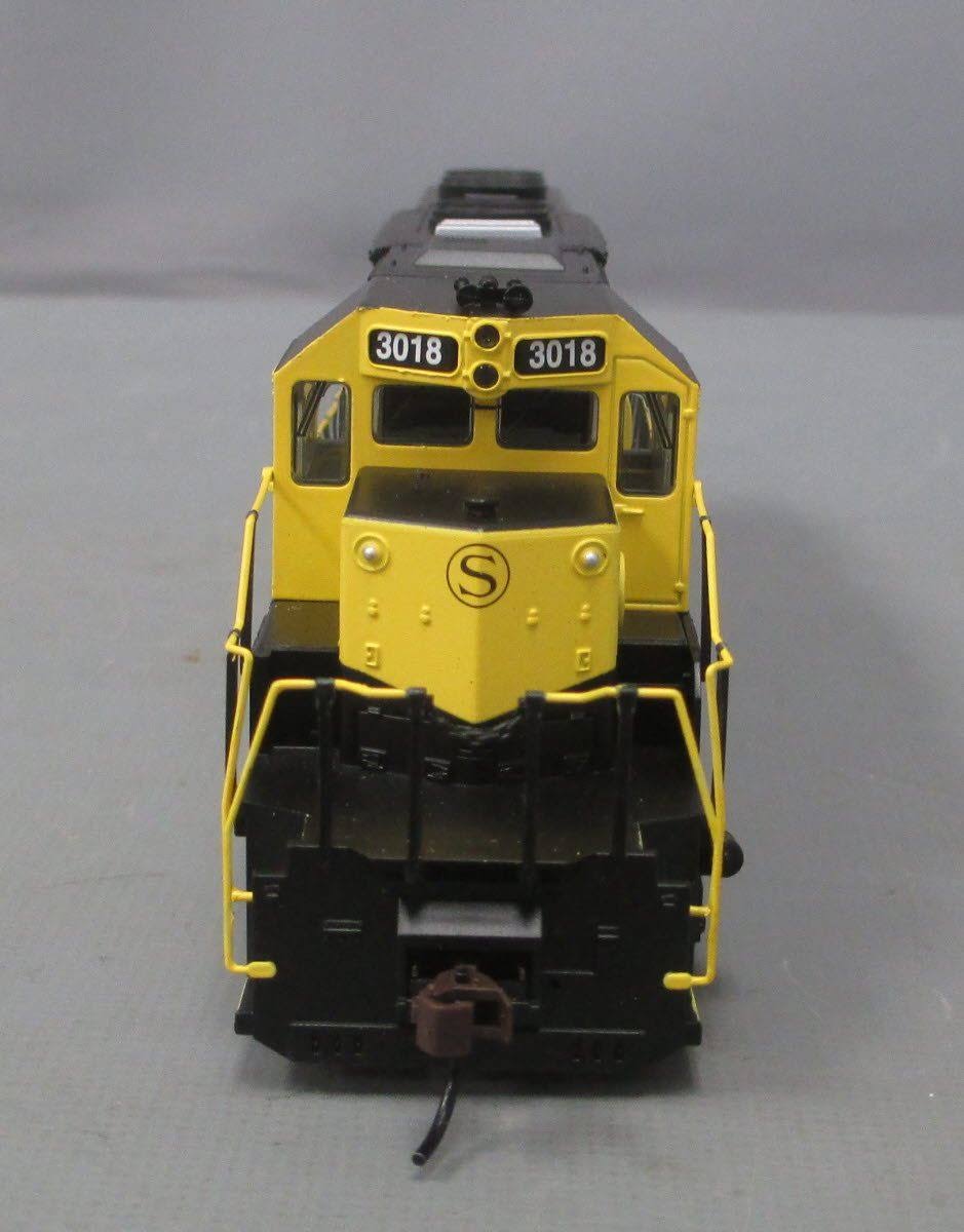 SD40-2 DCC HO Scale A27179