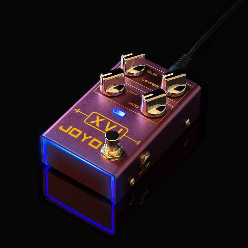 Digital Delay and Reverb Pedals for Electric Guitar M94138