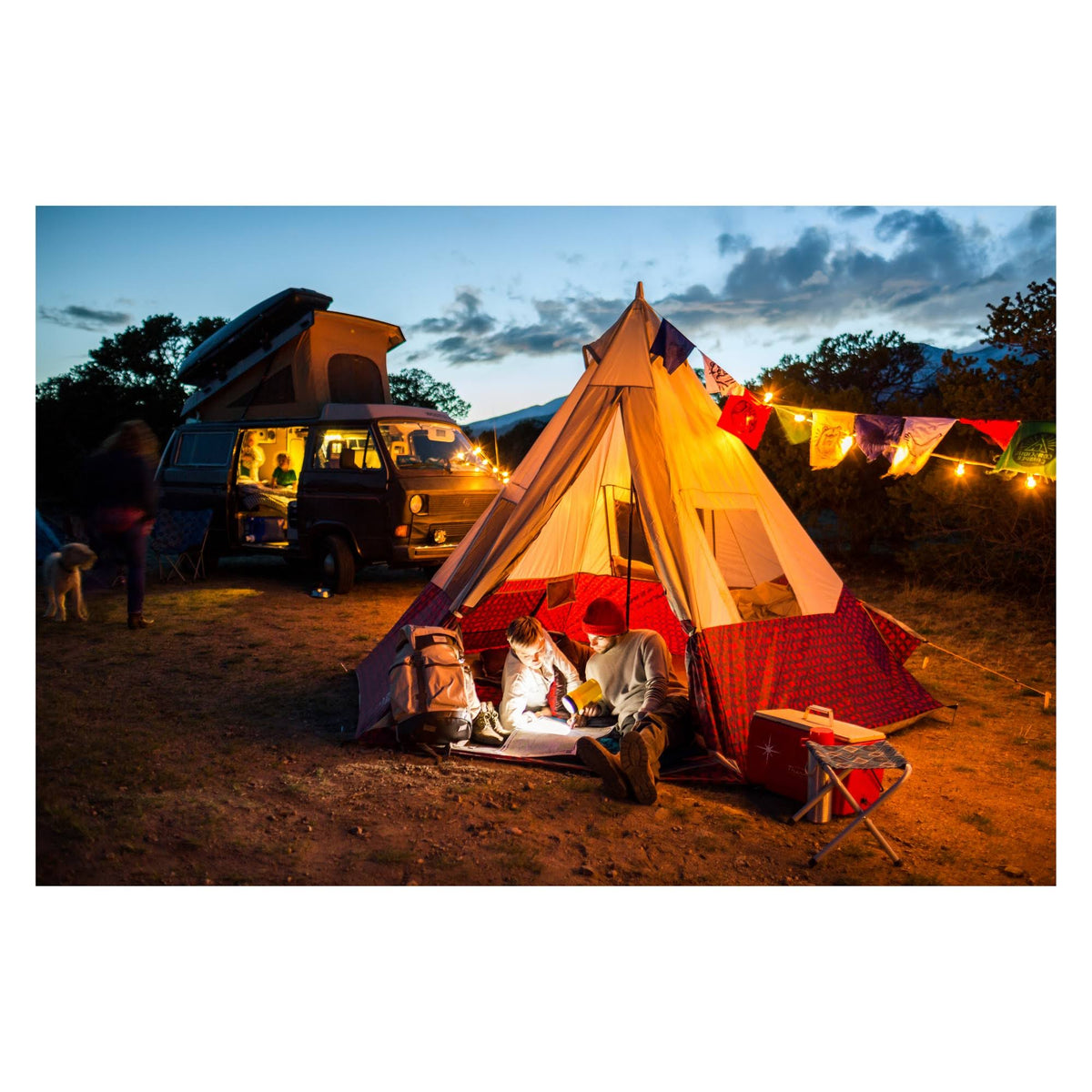 Red Plaid 5 Person Camping Teepee Tent I1270