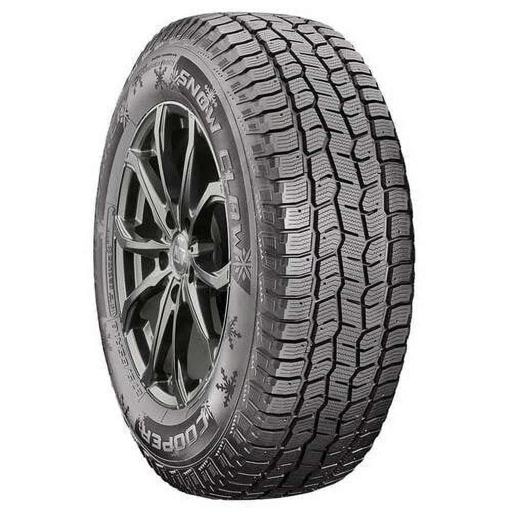 275/65R18 116T Winter Light Truck Tire D645930