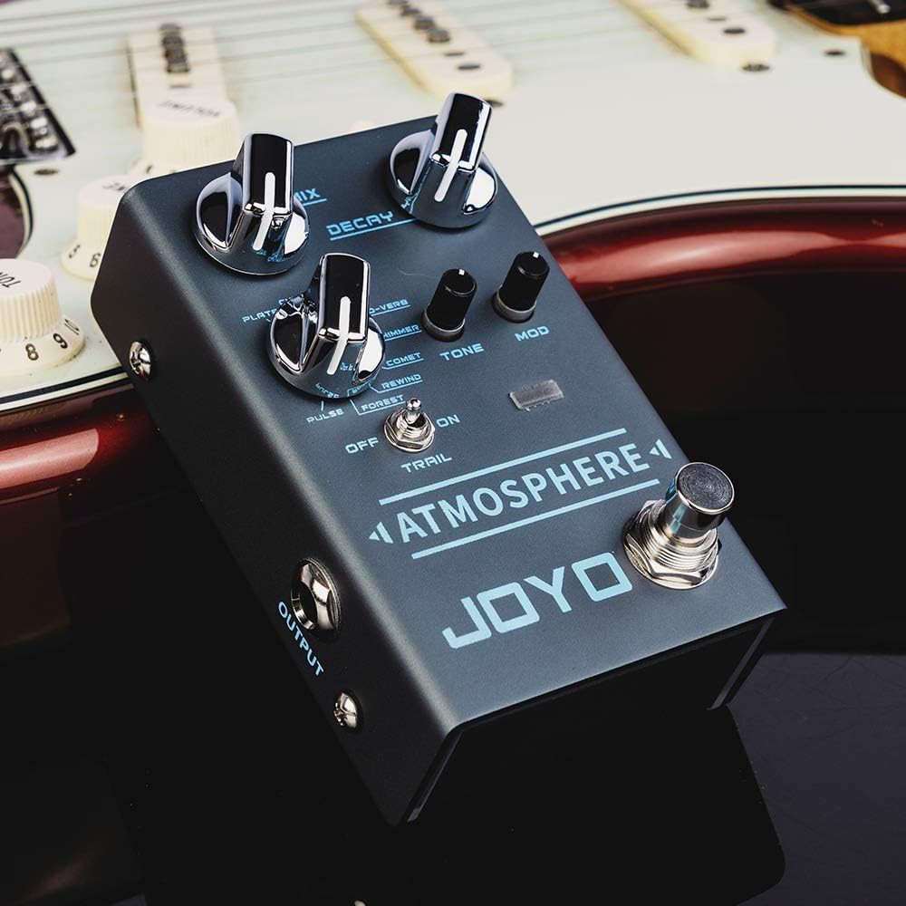 Digital Delay and Reverb Pedals for Electric Guitar M94138