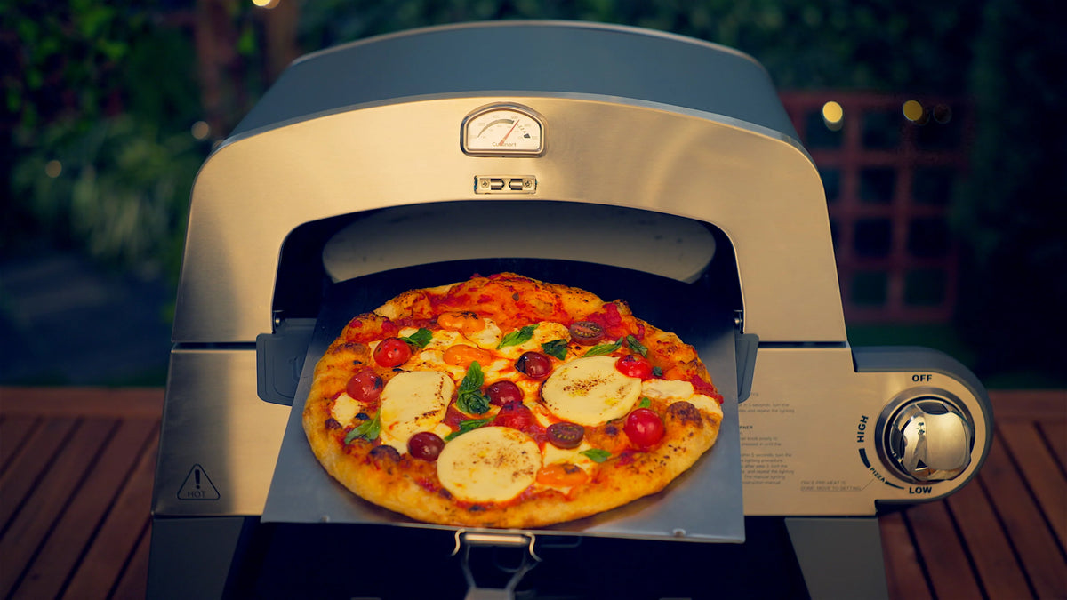 3-in-1 Pizza Oven, Griddle, and Grill B923