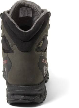 Carbon/Chili Wide Hiking Boots C102