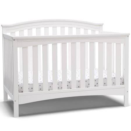 6-in-1 Convertible Crib M1199